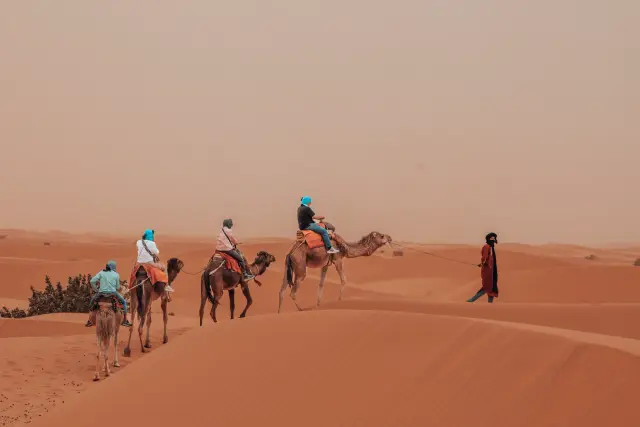 Ruta de 3 días por el desierto de Marrakech a Fez vía Merzouga – foto 1